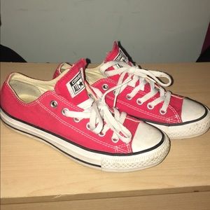 Red converse